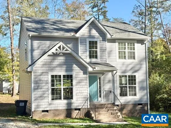 25 Hatchechubee Rd, Palmyra, VA 22963