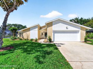 320 Olympia Ct, Melbourne, FL 32940