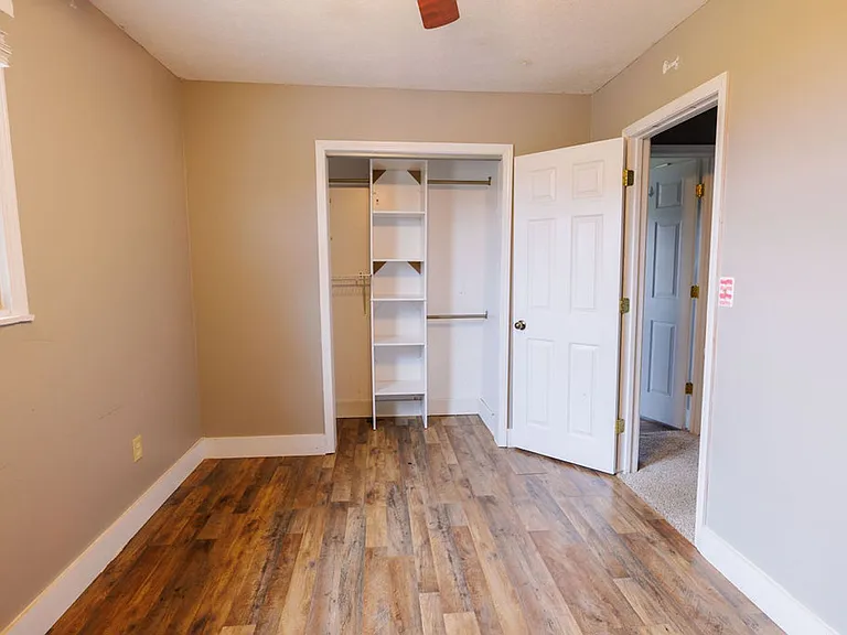 7255 S Burch Rd — Photo 4