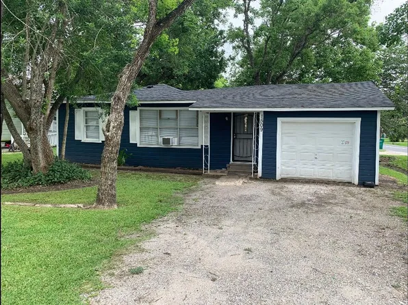 1509 Main St, La Marque, TX 77568