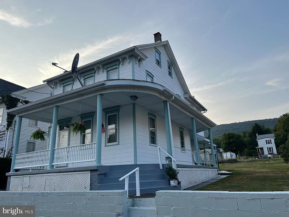 1st image of 305 Vine St