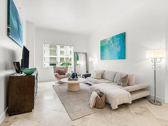 3rd image of 99 SE Mizner Blvd APT 543