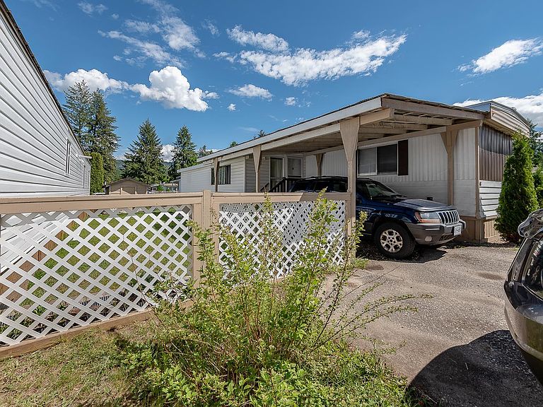 3350 10th Ave SW Salmon Arm, BC, V1E3K1 Apartments for Rent Zillow