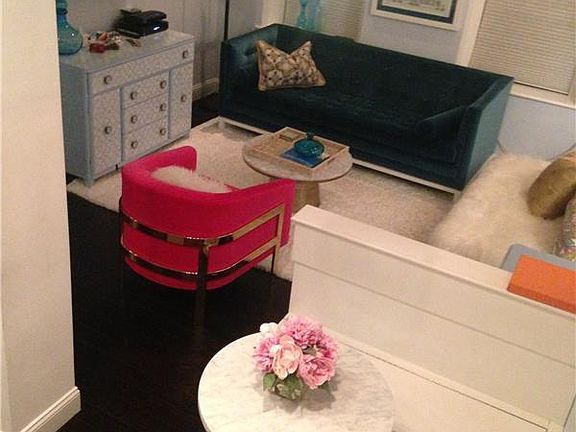2nd image of 166 Mulberry St APT 1A