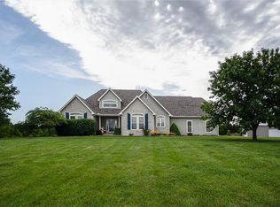 2339 Kentucky Rd, Ottawa, KS 66067