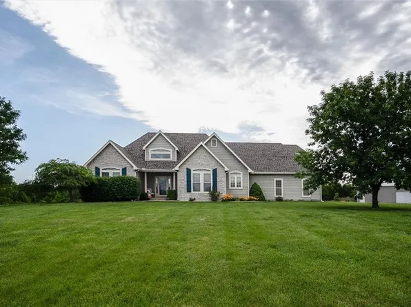 2339 Kentucky Rd, Ottawa, KS 66067