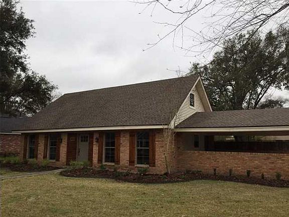 2nd image of 300 Estainville Ave