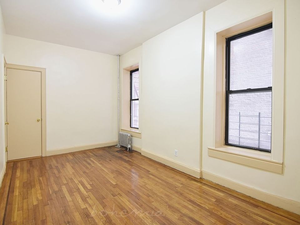 2nd image of 312 Manhattan Ave #1BB