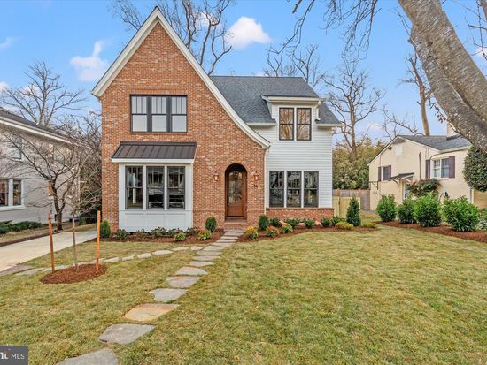 14 W Bellefonte Ave, Alexandria, VA 22301