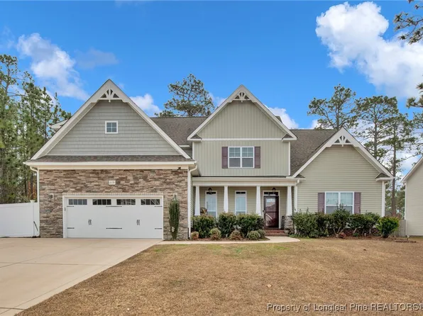 6051 Whitemoss Ct, Fayetteville, NC 28311