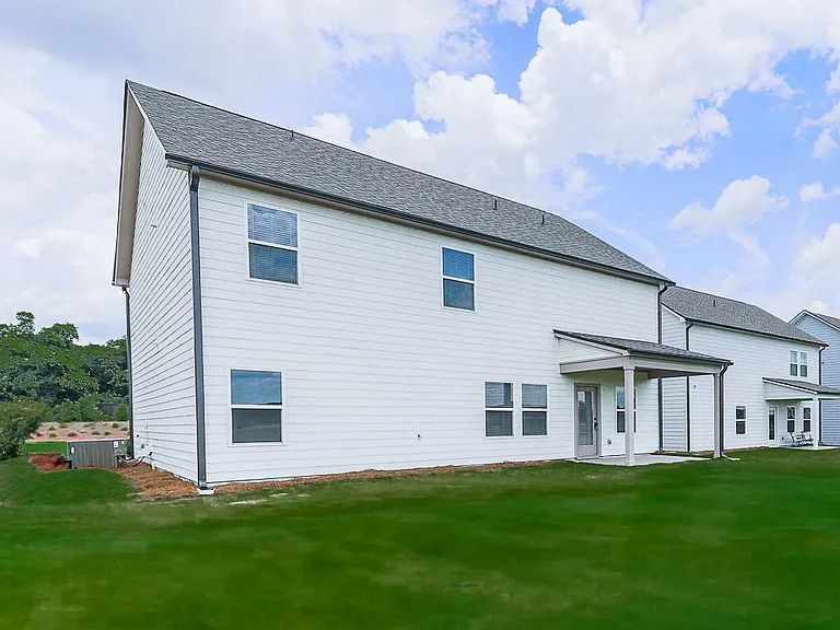 611 Elwick Ln — Photo 45