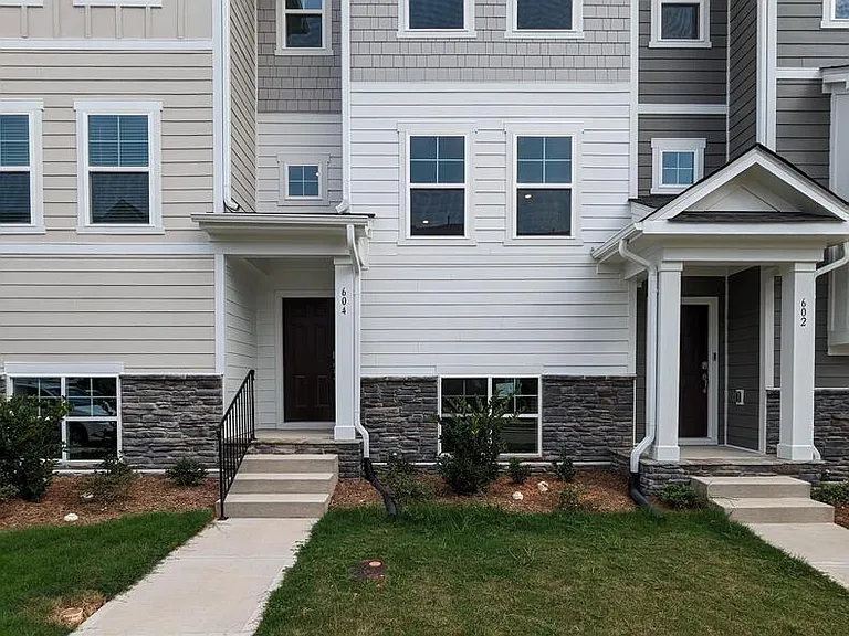 604 Gimari Dr #1 — Photo 1