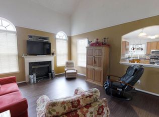 401 Fall Ridge Ln, Chesapeake, VA 23322