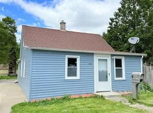 2995 Alvina Ave, Warren, MI 48091