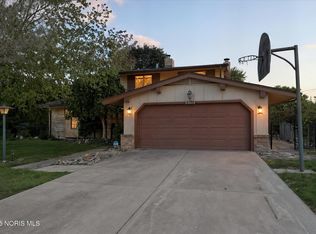 2913 Capri Dr, Toledo, OH