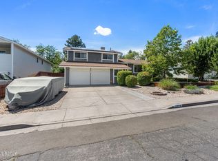 1245 Kirston St, Reno, NV 89503