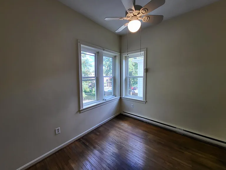 729 N Duke St #D — Photo 11