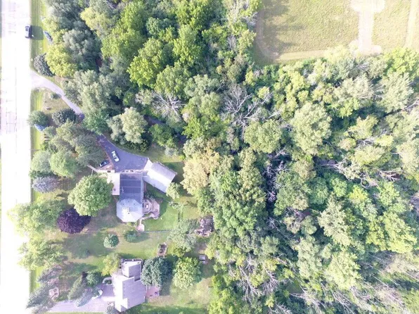 2733 North FANCHER ROAD, Mount Pleasant, WI 53406