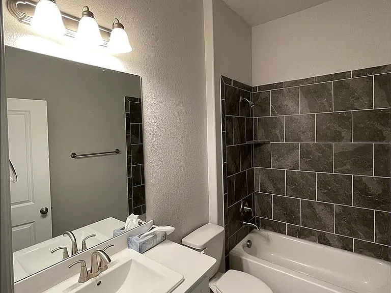 16024 Aquilla Way — Photo 18