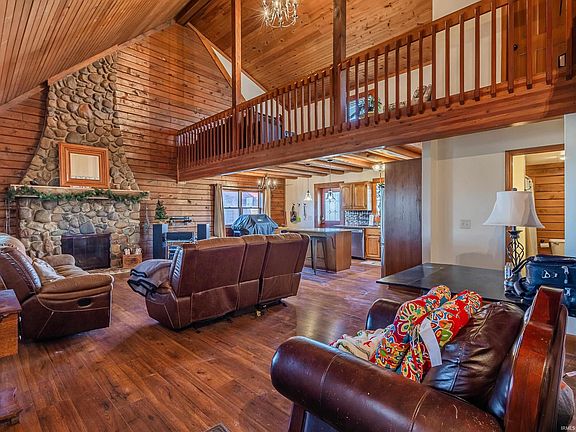 3rd image of 9434 Maysville Rd