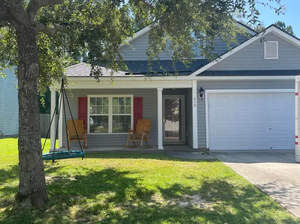 219 Myrtle Way, Summerville, SC 29483
