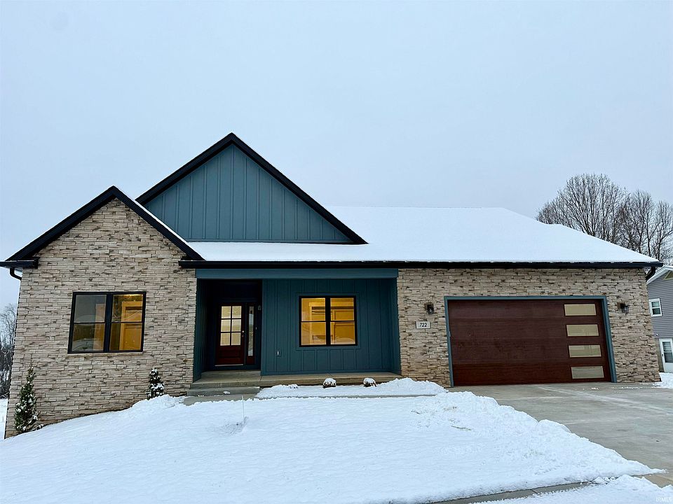1st image of 722 E Crestline Dr