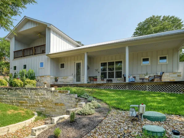 120 Konahuanui Ln, Bastrop, TX 78602