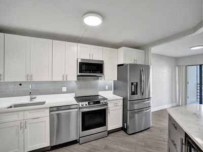 5851 E Camino Del Sol #305, Boca Raton, FL, 33433