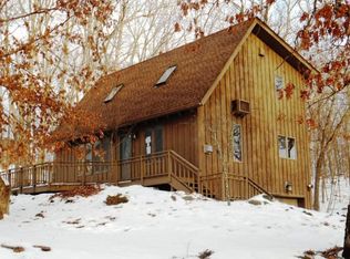 424 Saunders Dr, Bushkill, PA 18324