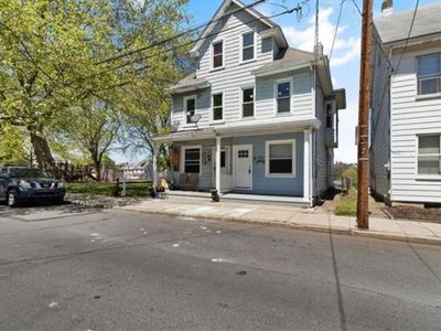 915 W Wilkes Barre St, Easton, PA, 18042