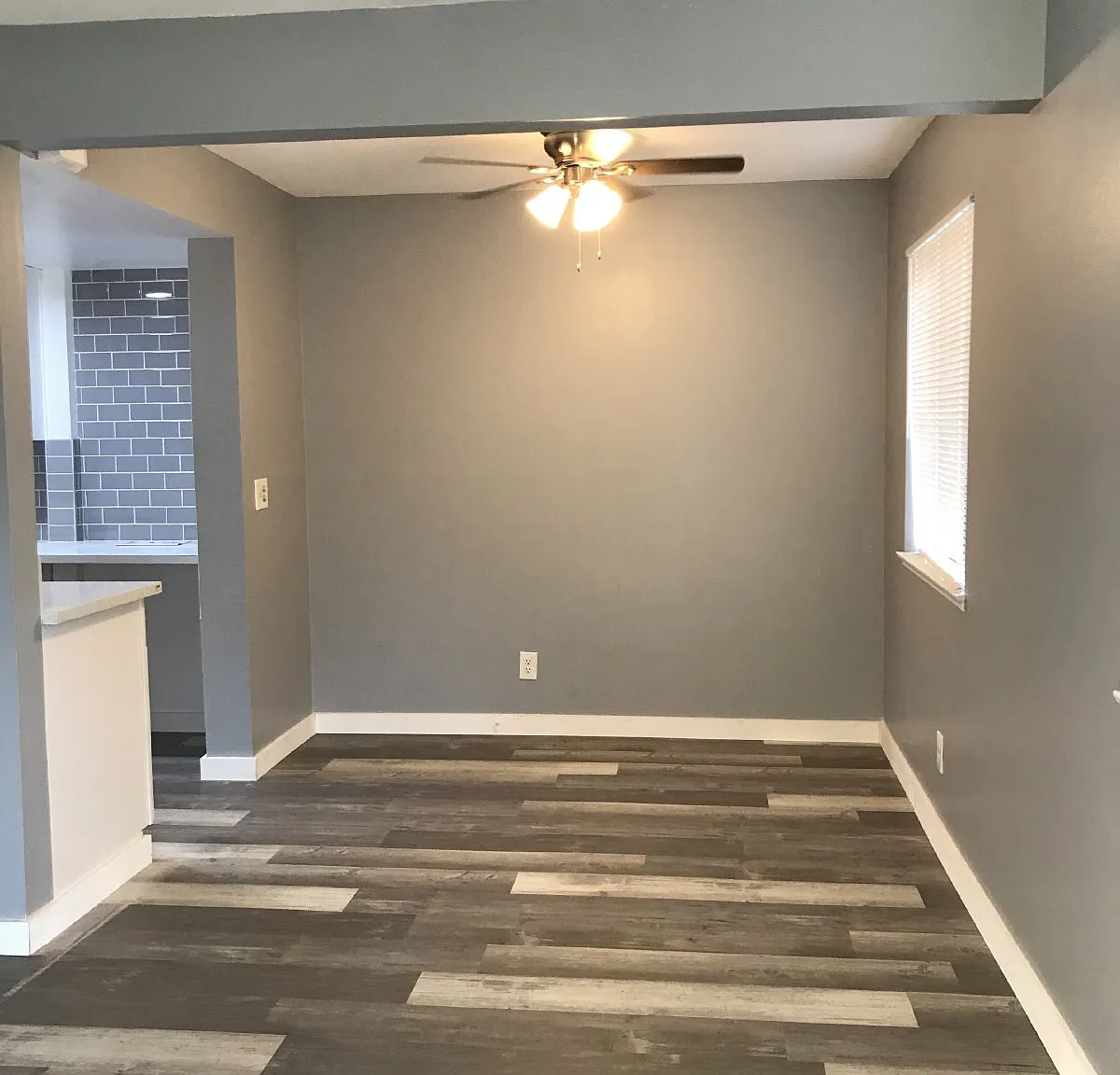 2 bed, 1.0 bath, 892 sqft, $2,300 — Photo 3