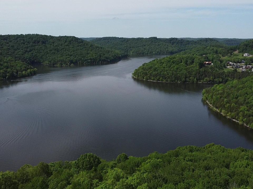 1st image of Dakota Ln