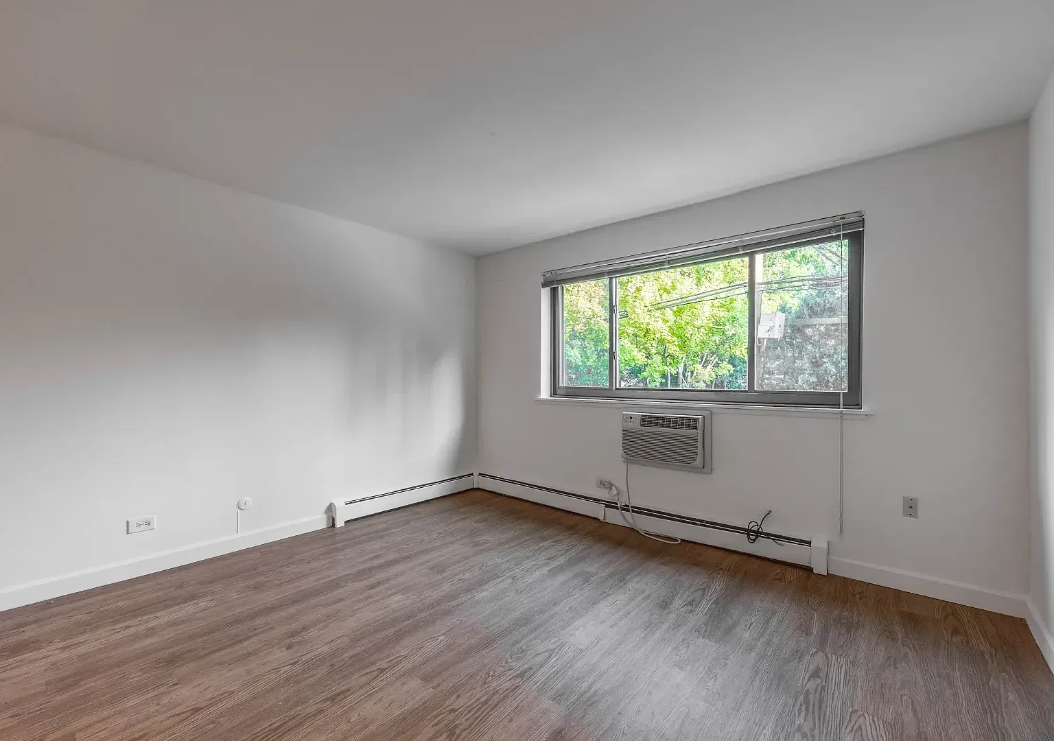 Studio, $1,495 — Photo 2