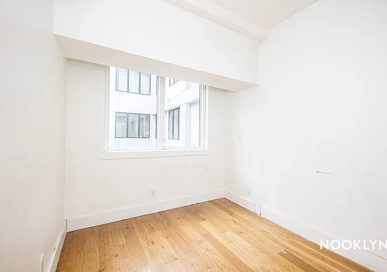 783 Knickerbocker Ave #210 — Photo 4