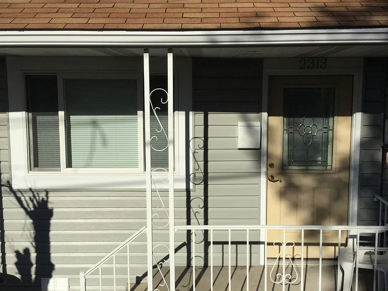 2313 Primrose St — Photo 28