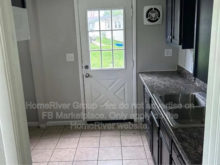 1314 Saint Raphael St — Photo 3