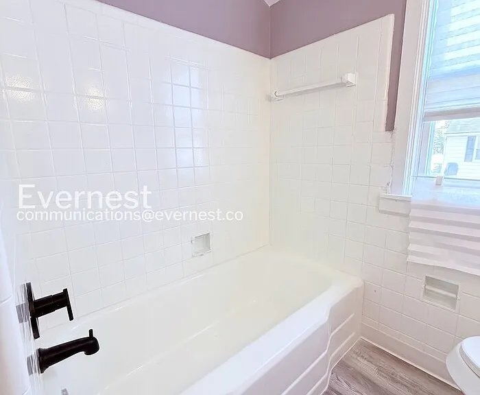 9460 Wayburn St — Photo 12