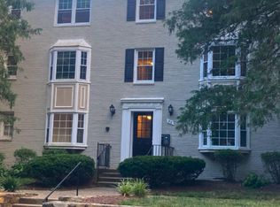 808 S Arlington Mill Dr #9-202, Arlington, VA 22204