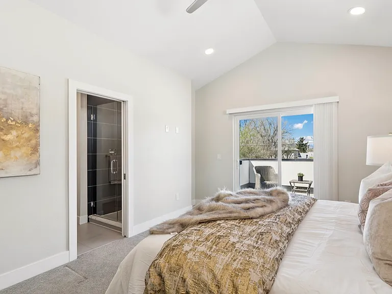 3075 S Delaware St — Photo 14
