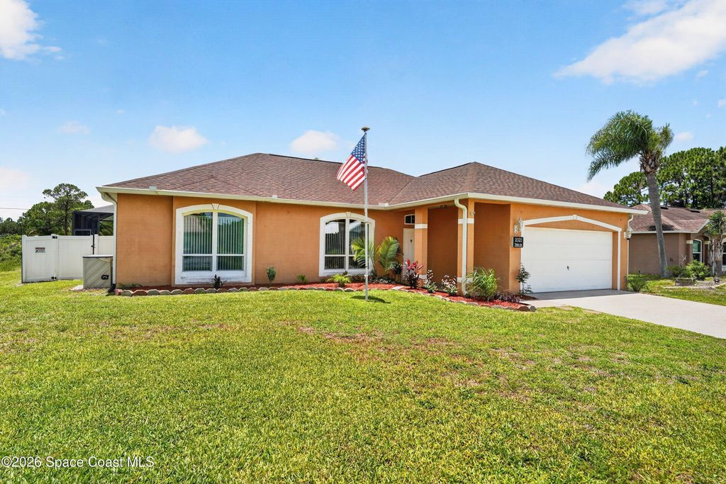 2020 Thisbe Ave SE, Palm Bay, FL - View 4