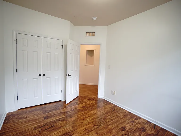 741 Village Field Ct — Photo 7