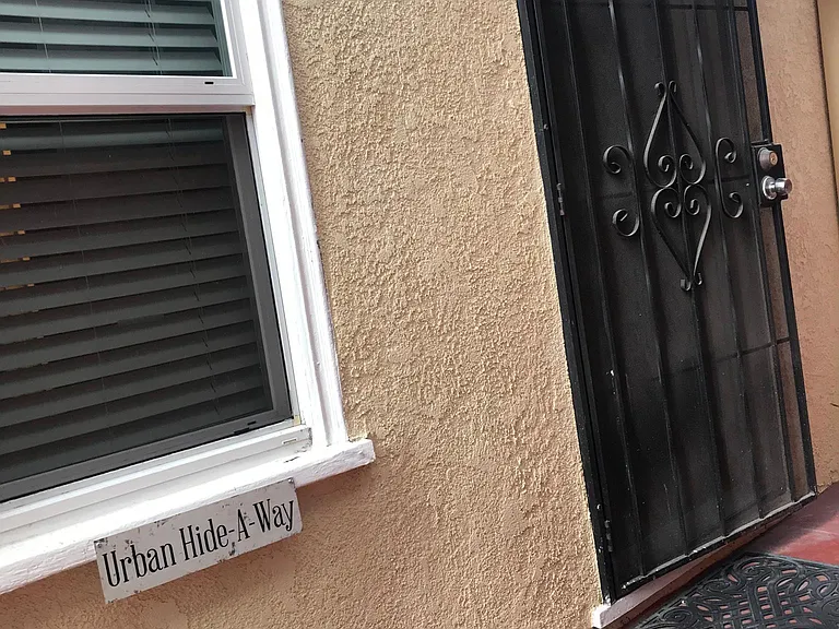 4353 Illinois St — Photo 2