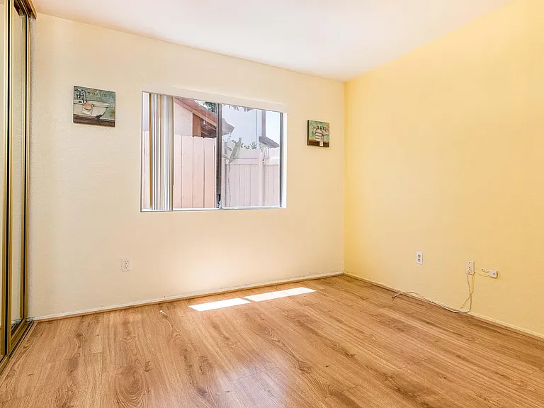 11485 Spitfire Rd — Photo 13