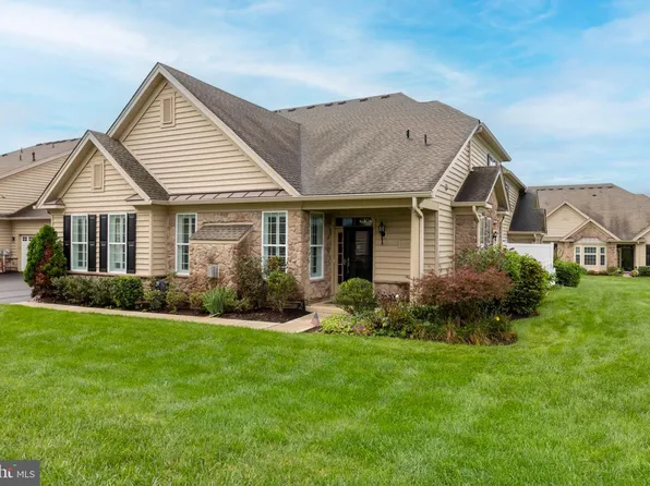 4211 Spalding Dr, Perkasie, PA 18944