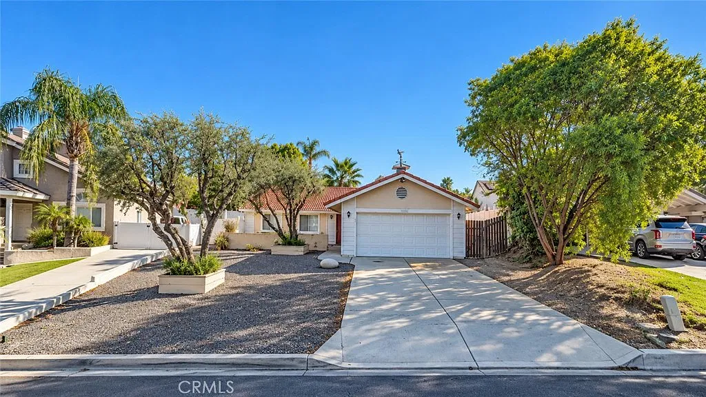 4 bed, 1473 sqft, $2,900 — Photo 1