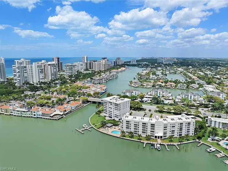 250 Park Shore Dr #803 — Photo 36
