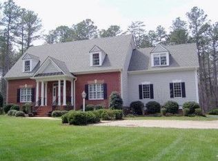 363 Perrow Ln, Manakin Sabot, VA 23103