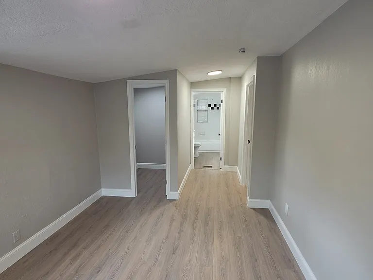 1800 27th Ave N #1/2 — Photo 10