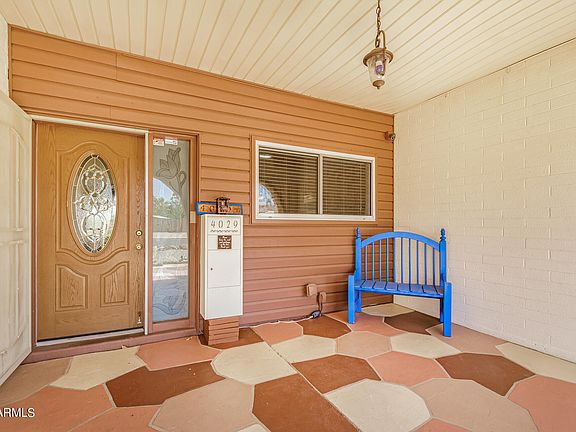 3rd image of 4029 W CAROL Avenue