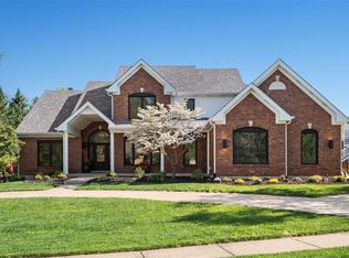 12413 Stratford Ridge Ct, Saint Louis, MO 63141